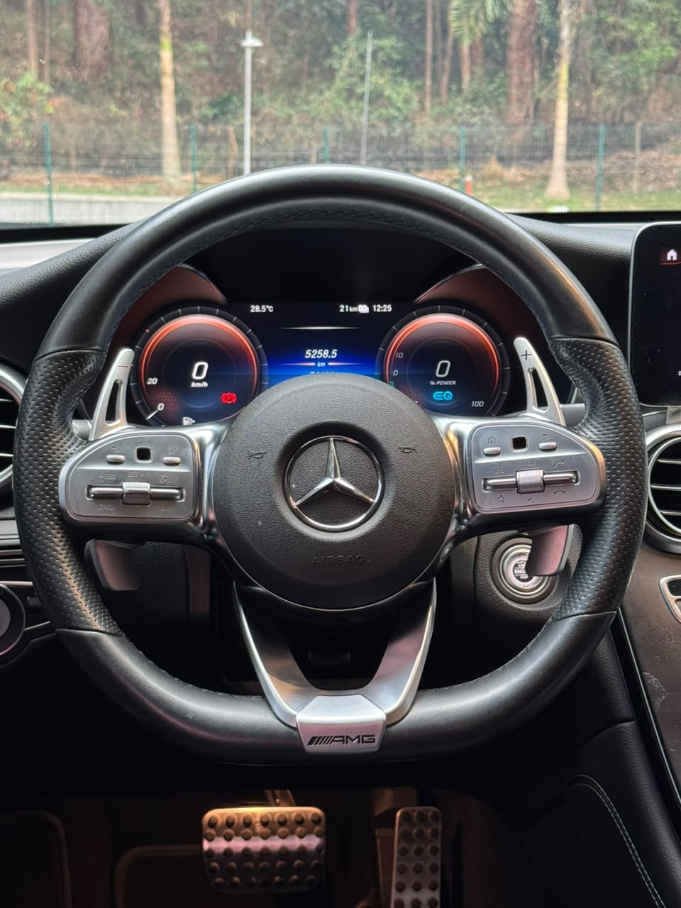 2020 - MERCEDES BENZ GLC300E 4MATIC HÍBRIDA