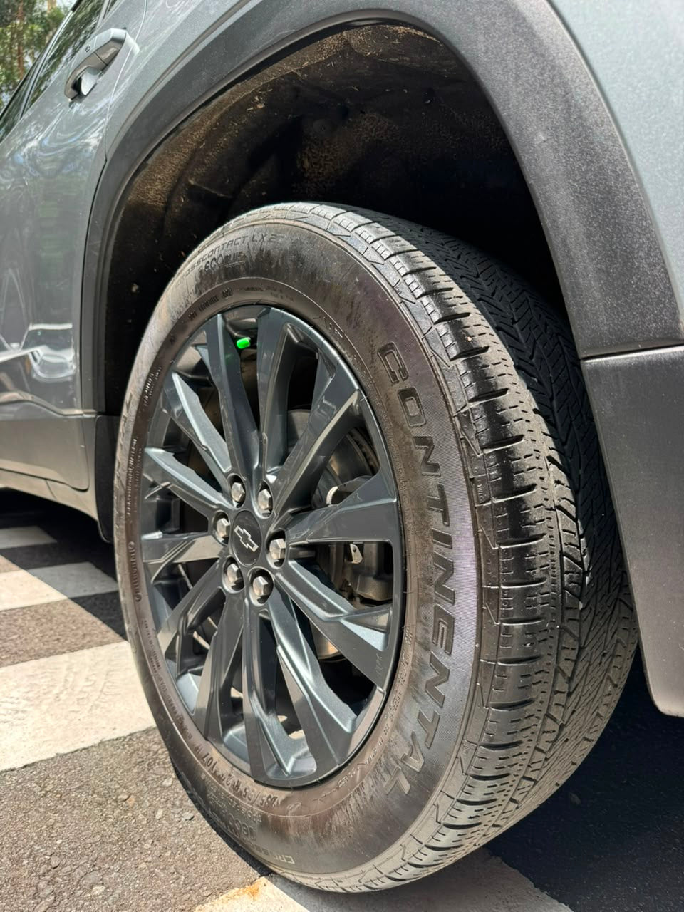 2023 - -CHEVROLET TRAVERSE RS AWD