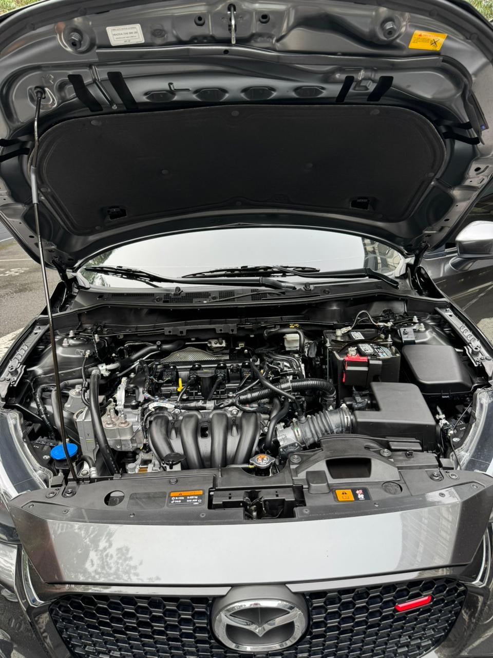 2025 - MAZDA 2 GRAND TOURING AT SEDAN