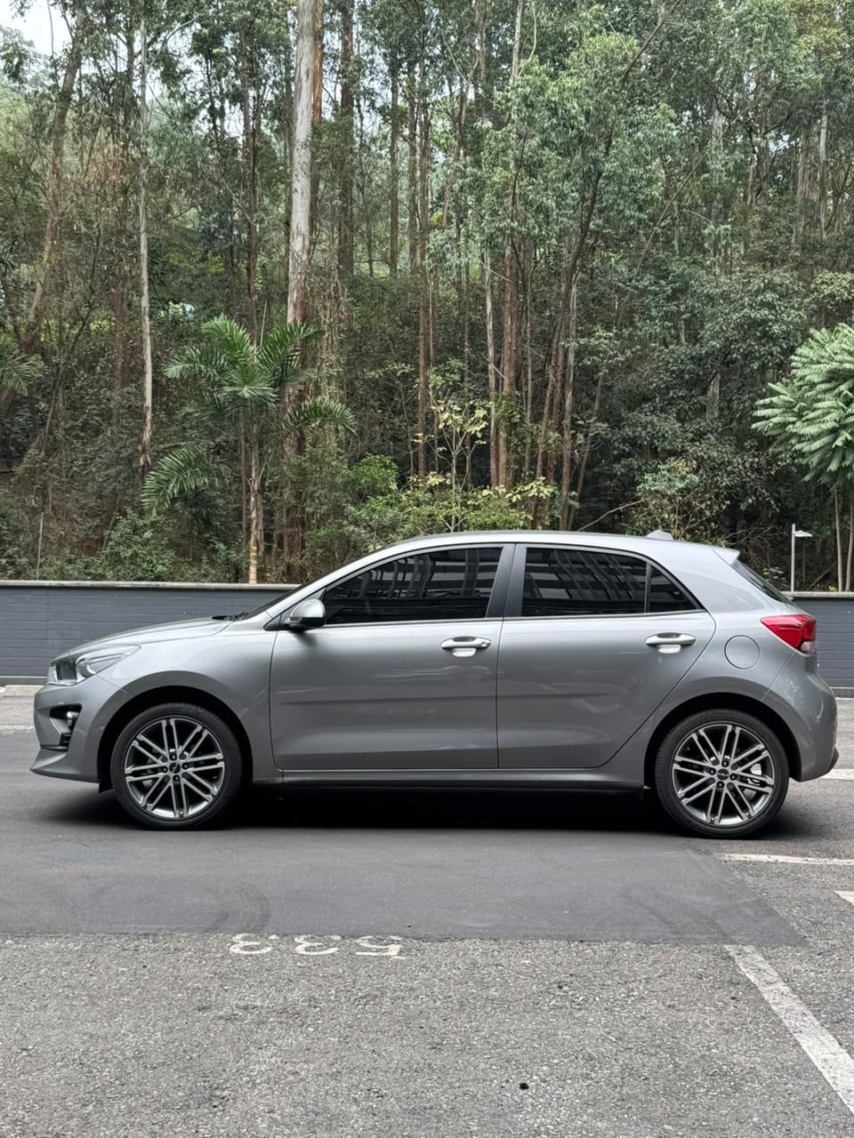 2024 - KIA RIO VIBRANT HB 1.4L