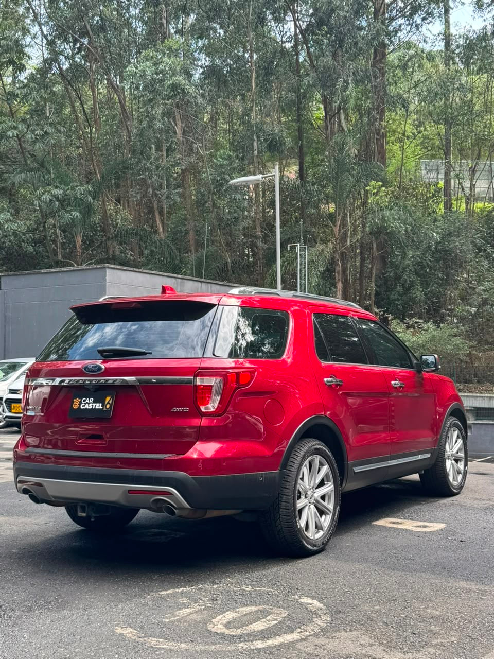 2017 - FORD EXPLORER LIMITED