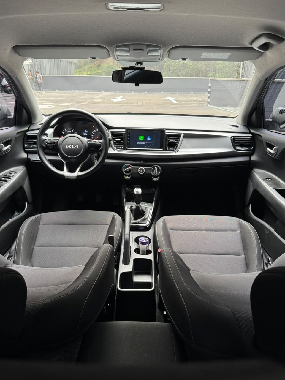 2024 - KIA RIO VIBRANT HB 1.4L
