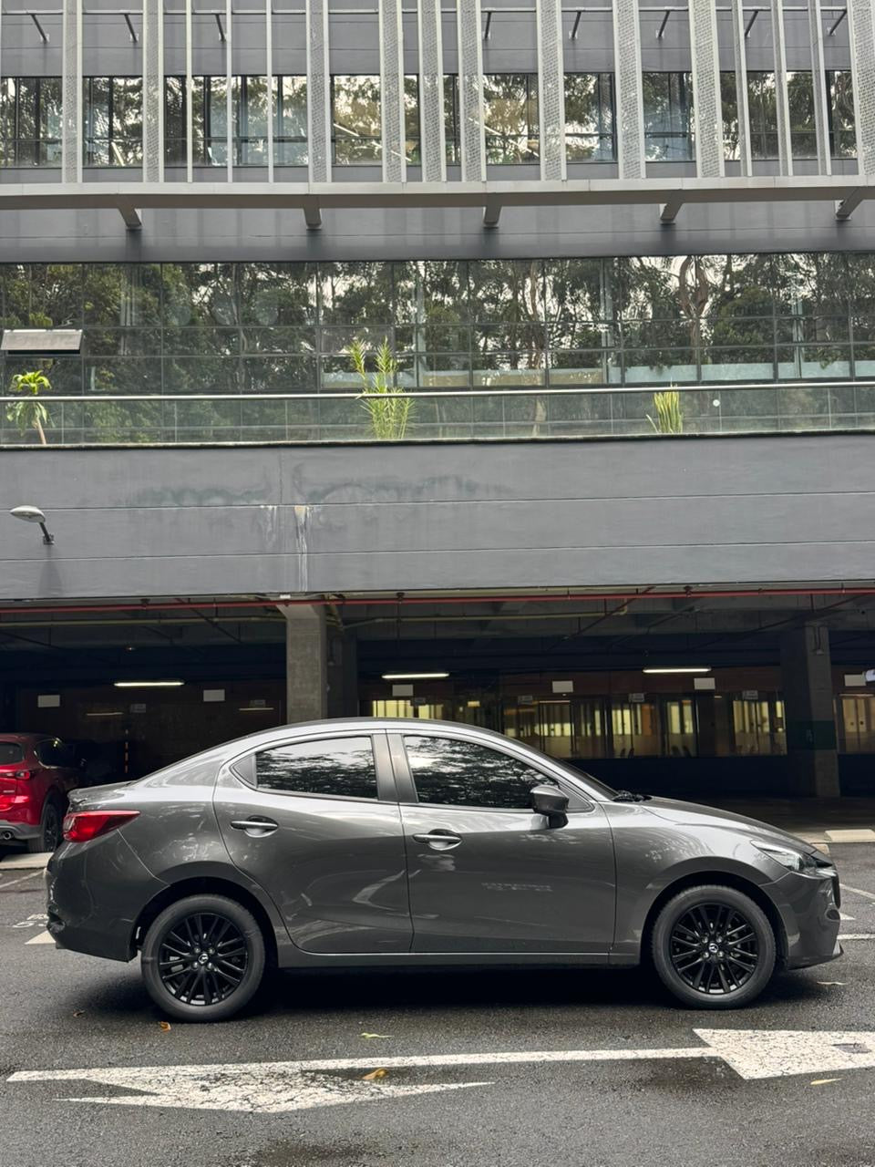 2025 - MAZDA 2 GRAND TOURING AT SEDAN