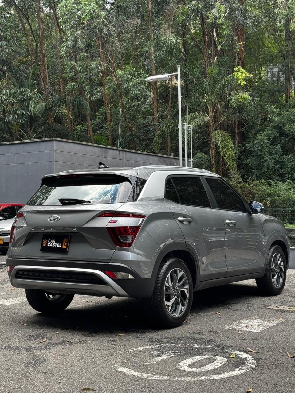 2025 - HYUNDAI CRETA PREMIUM AT 4x2