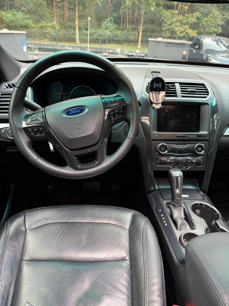 2016 - FORD EXPLORER XLT