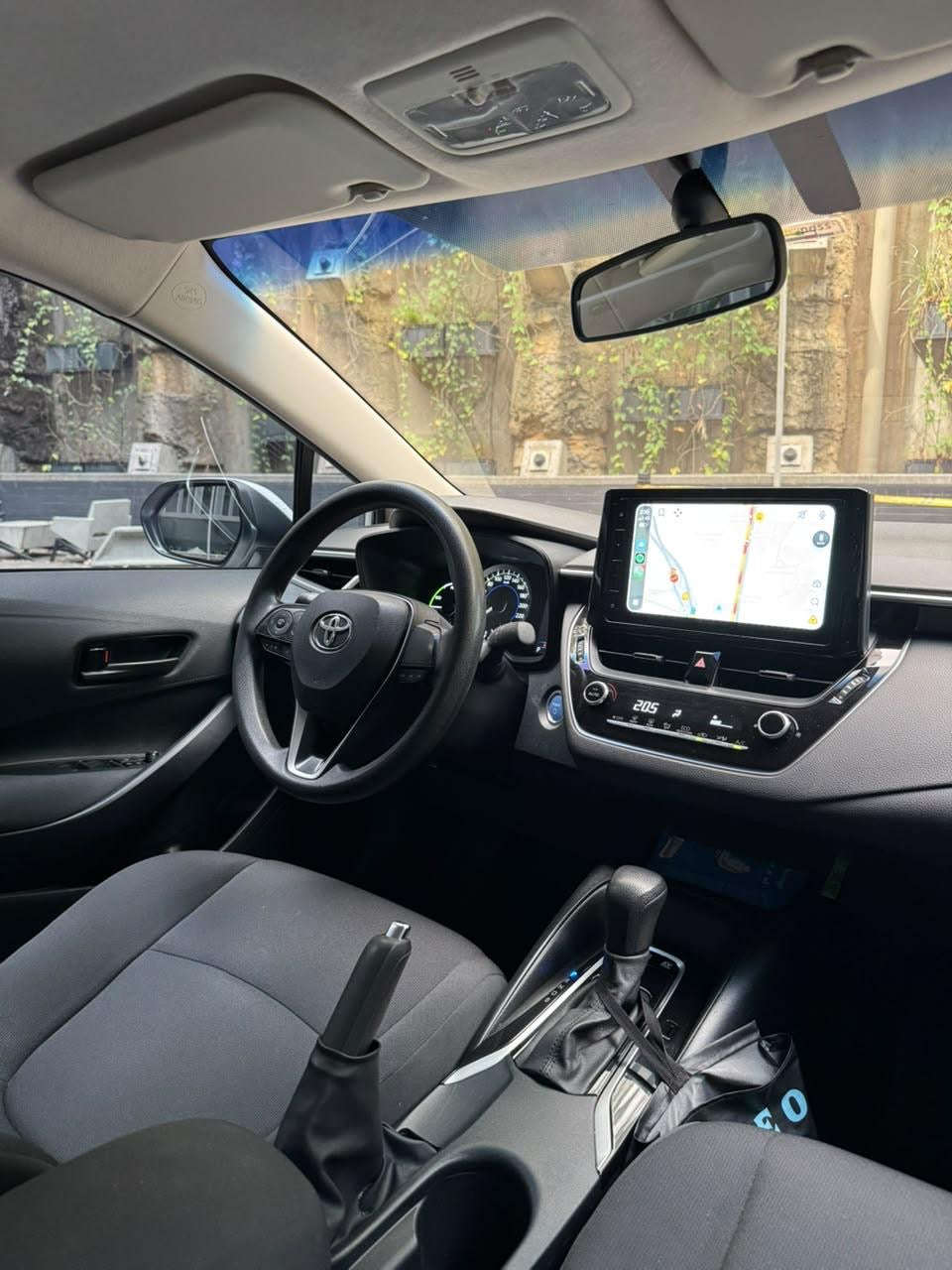 2023 -TOYOTA COROLLA XLi HIBRIDO