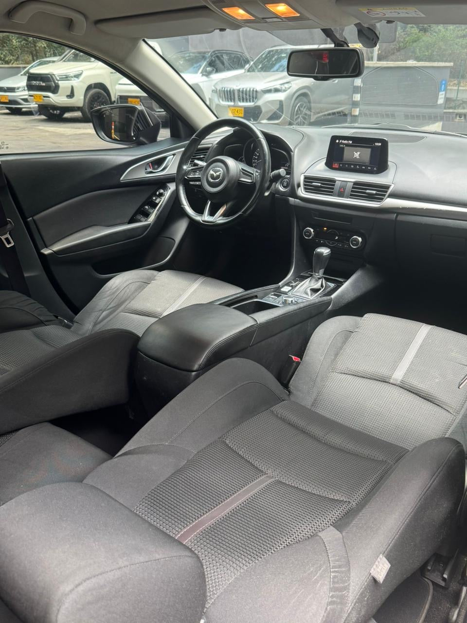 2018 - MAZDA 3 TOURING SEDAN 2.0L