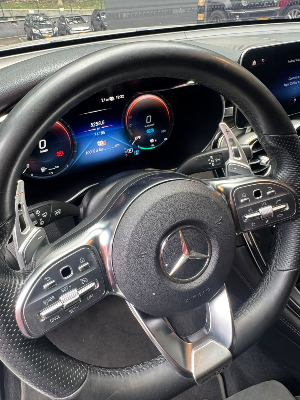 2020 - MERCEDES BENZ GLC300E 4MATIC HÍBRIDA