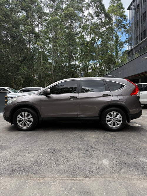 2012  - HONDA CRV LX AT