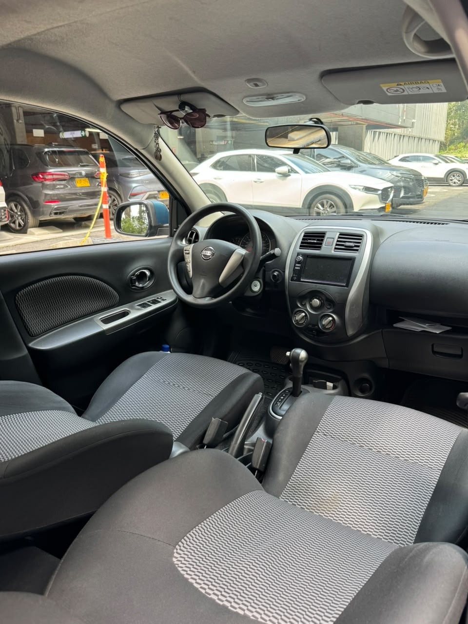 2019 - NISSAN MARCH 1.6 AUT