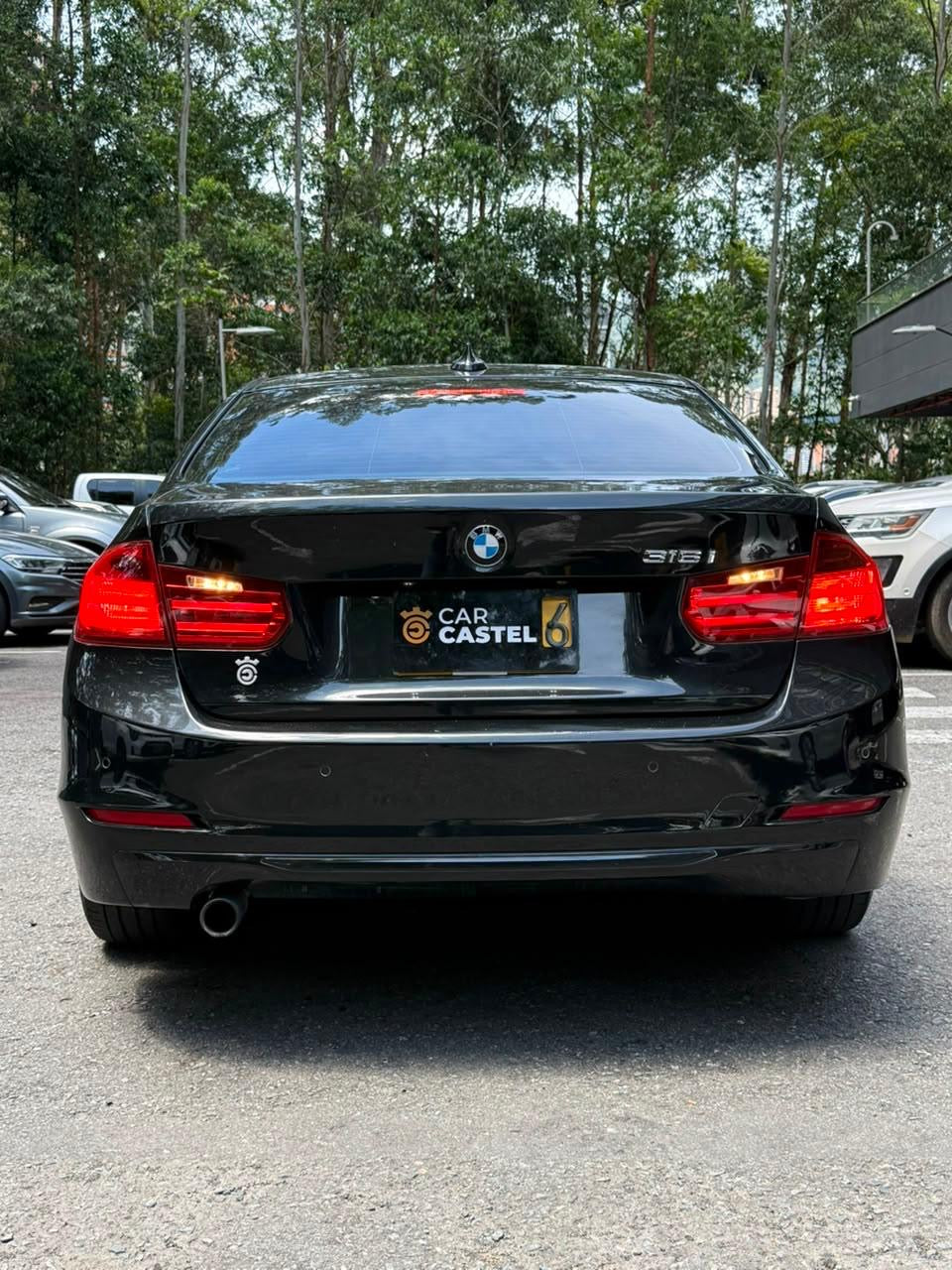 2014 - BMW 316i Standard Turbo Sedan