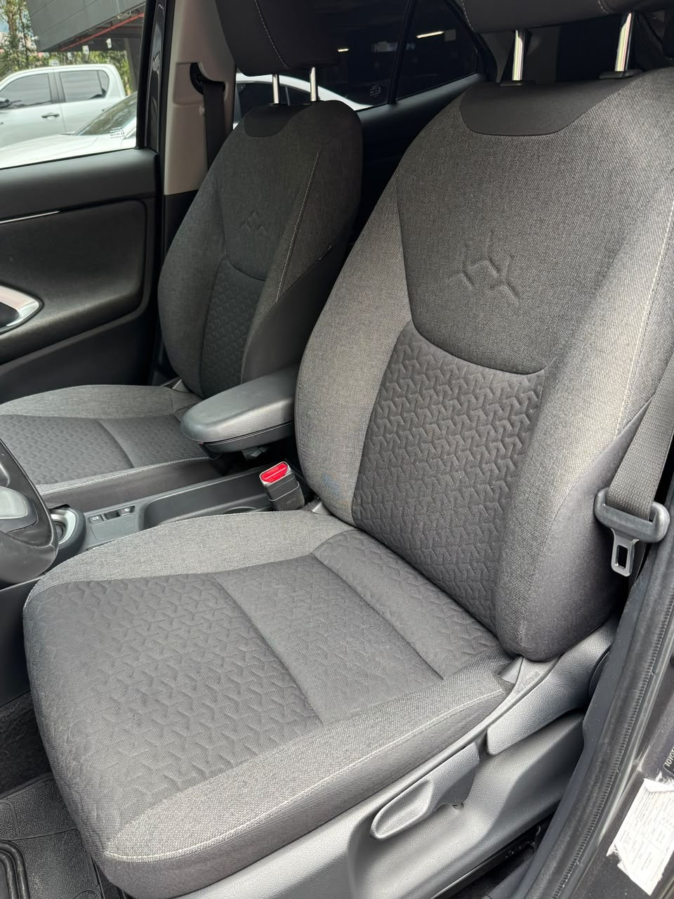 2022 - TOYOTA YARIS CROSS XS