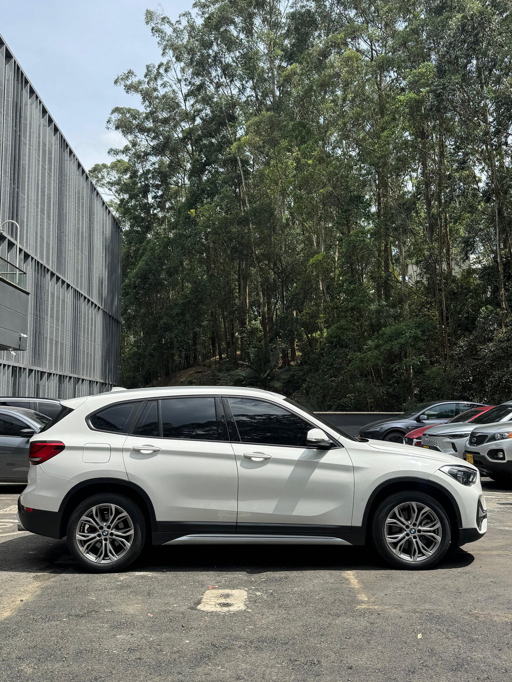 2022 - BMW X1 SDRIVE20I AT