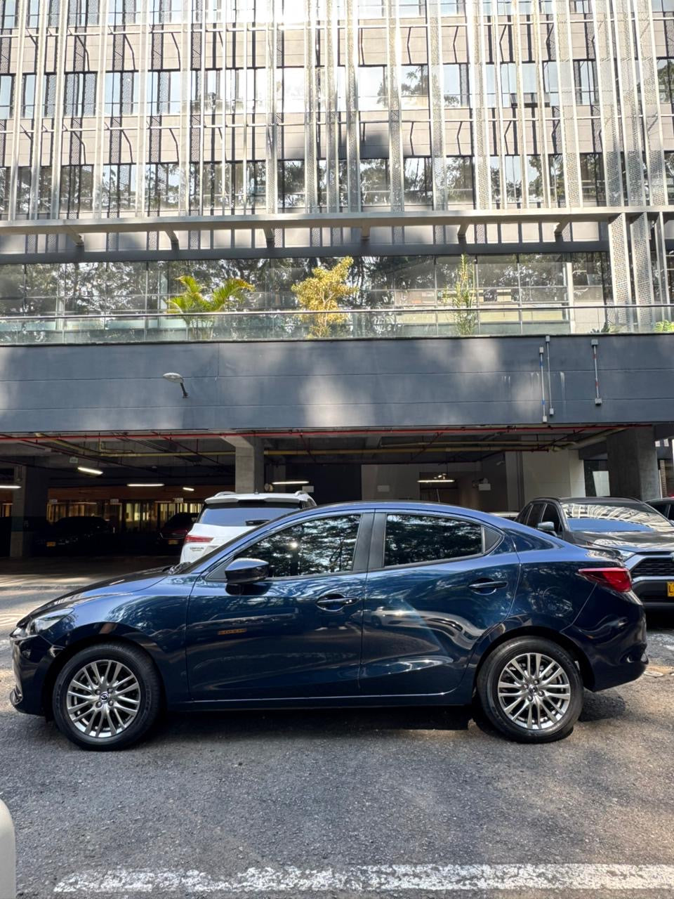 2022 - MAZDA 2 GRAND TOURING LX AT SEDAN