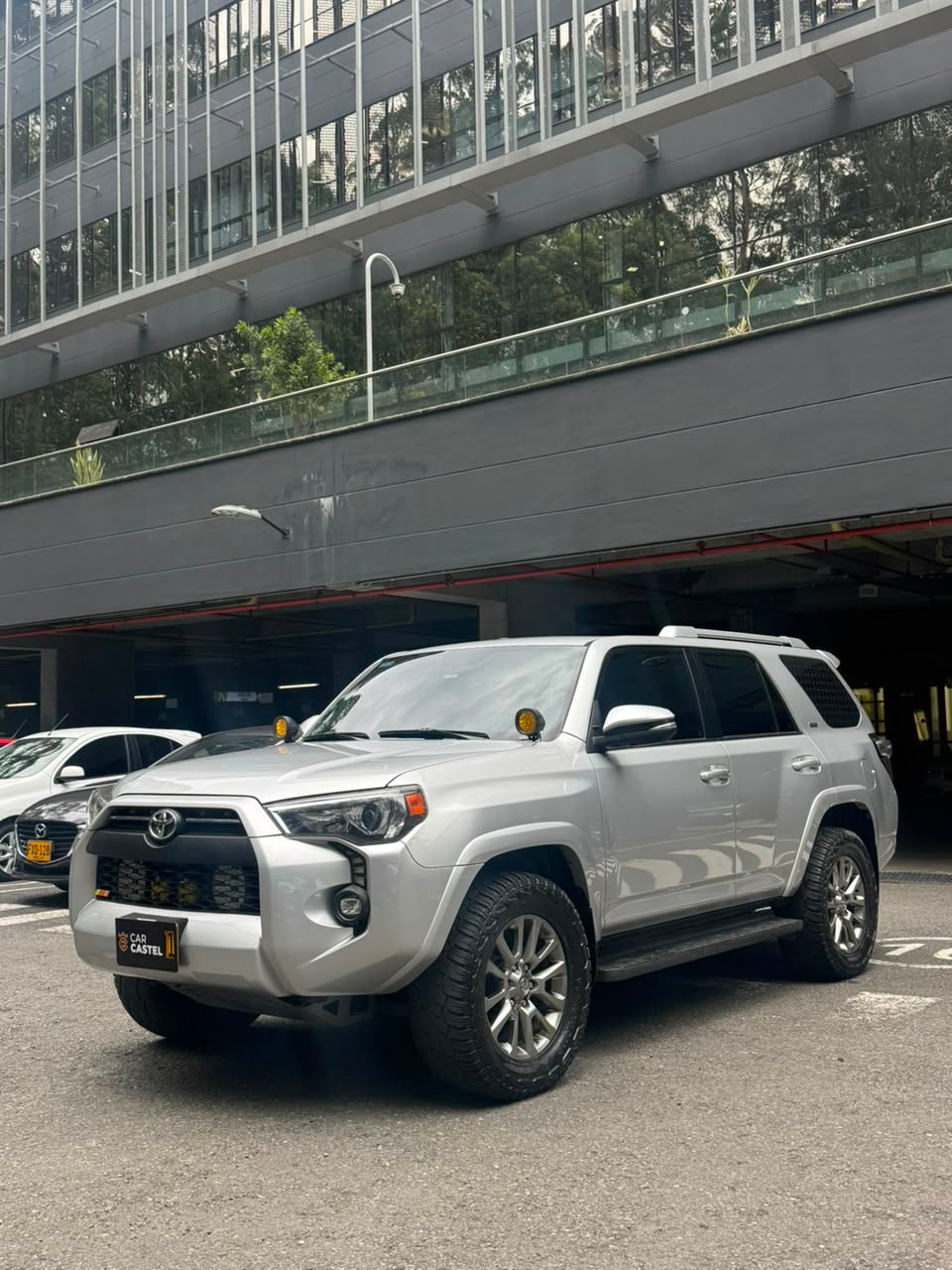 2021 - TOYOTA 4 RUNNER SR5 4.0L