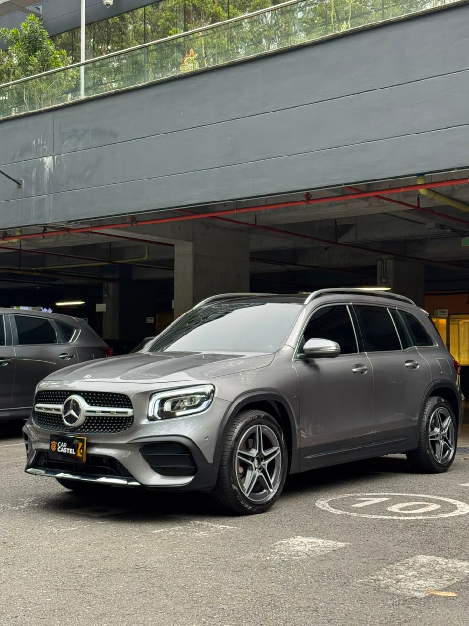 2023 - MERCEDES BENZ GLB200