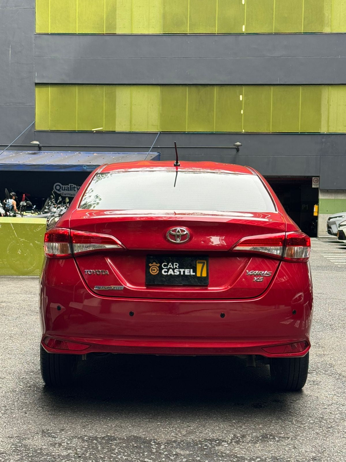 2022 - TOYOTA YARIS XS Sedan