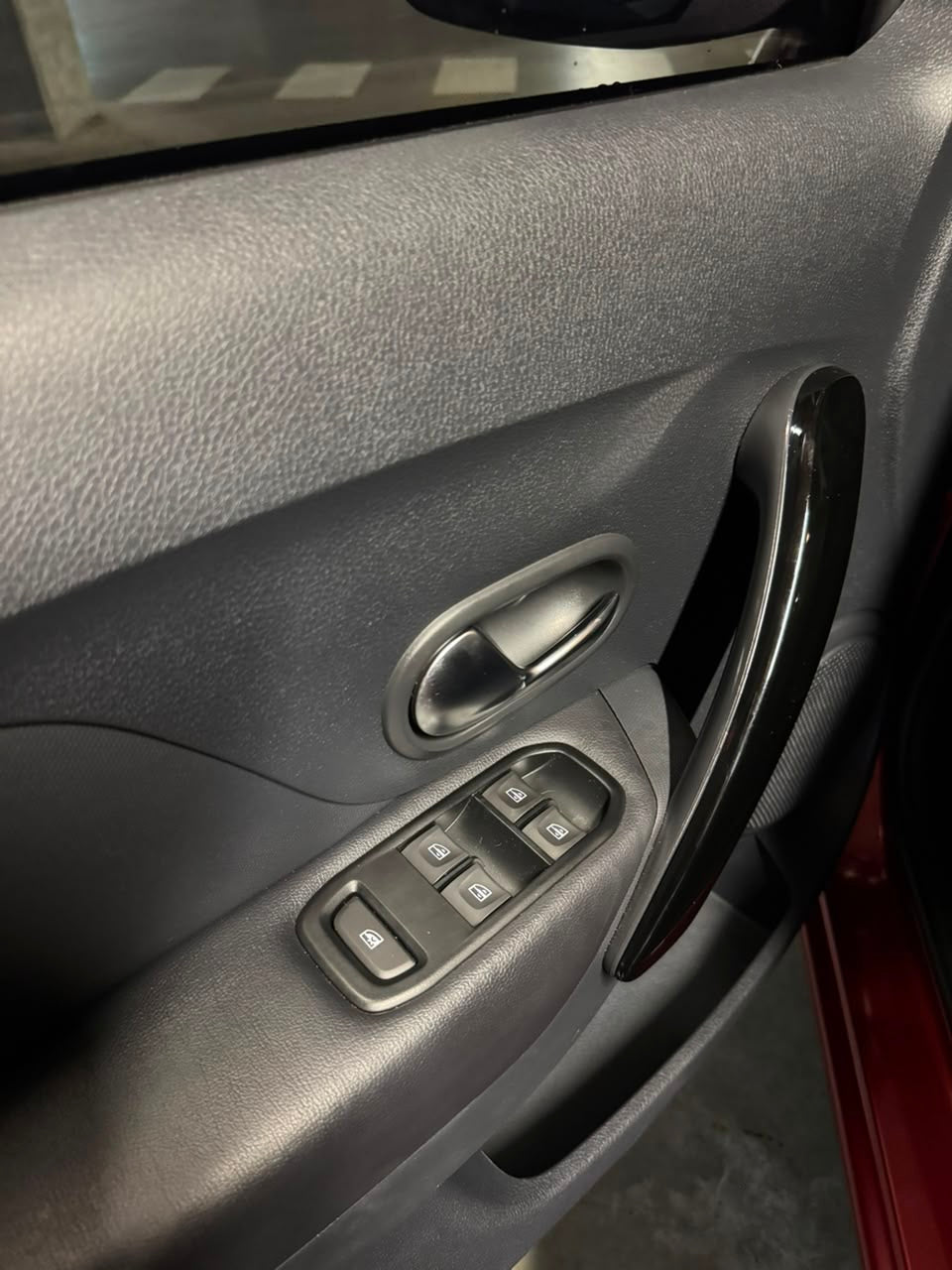 2024 -RENAULT SANDERO LIFE 1.6 MT