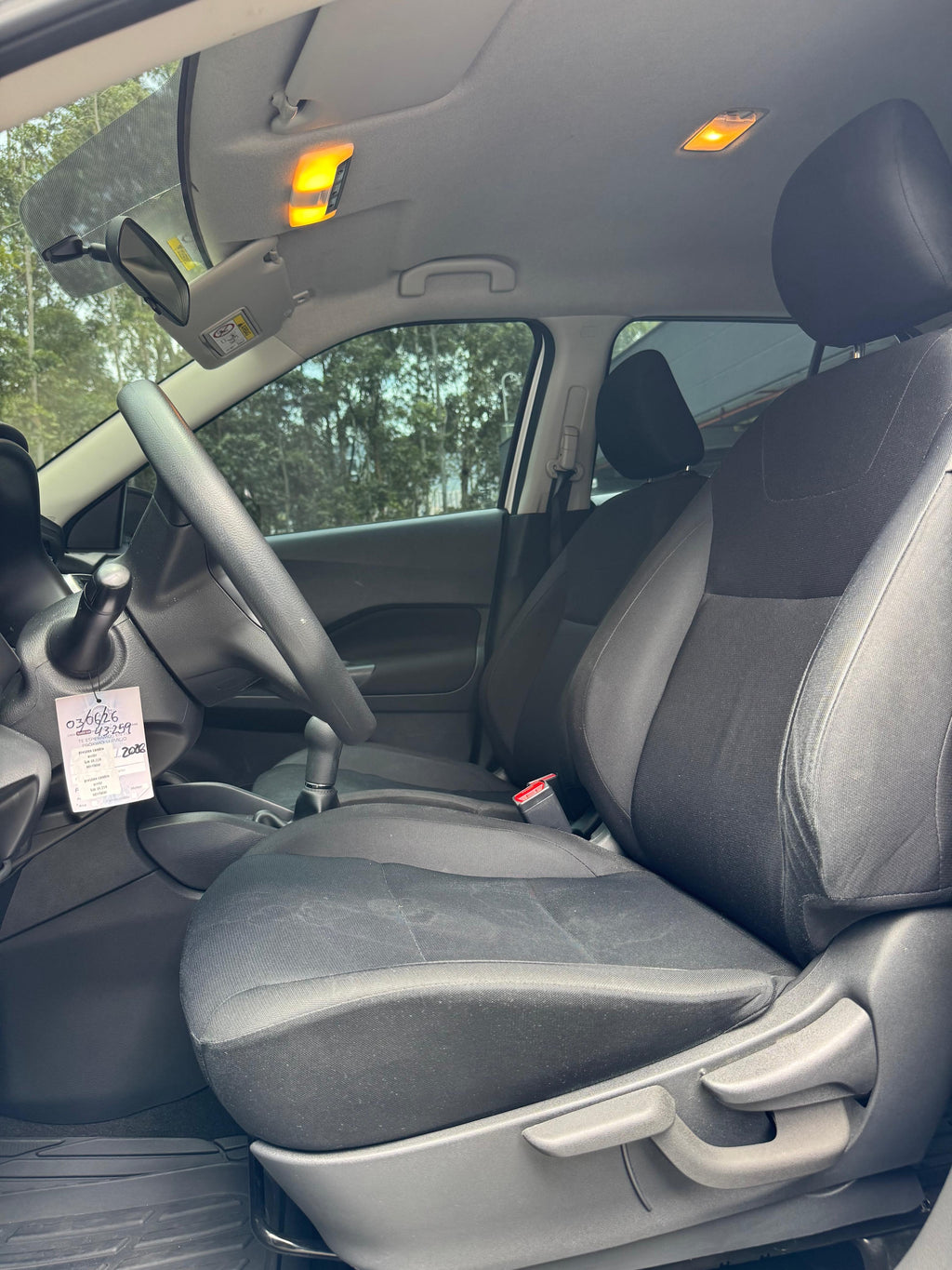 2024 - NISSAN KICKS SENSE MT