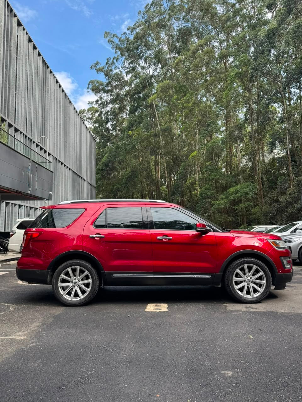 2017 - FORD EXPLORER LIMITED