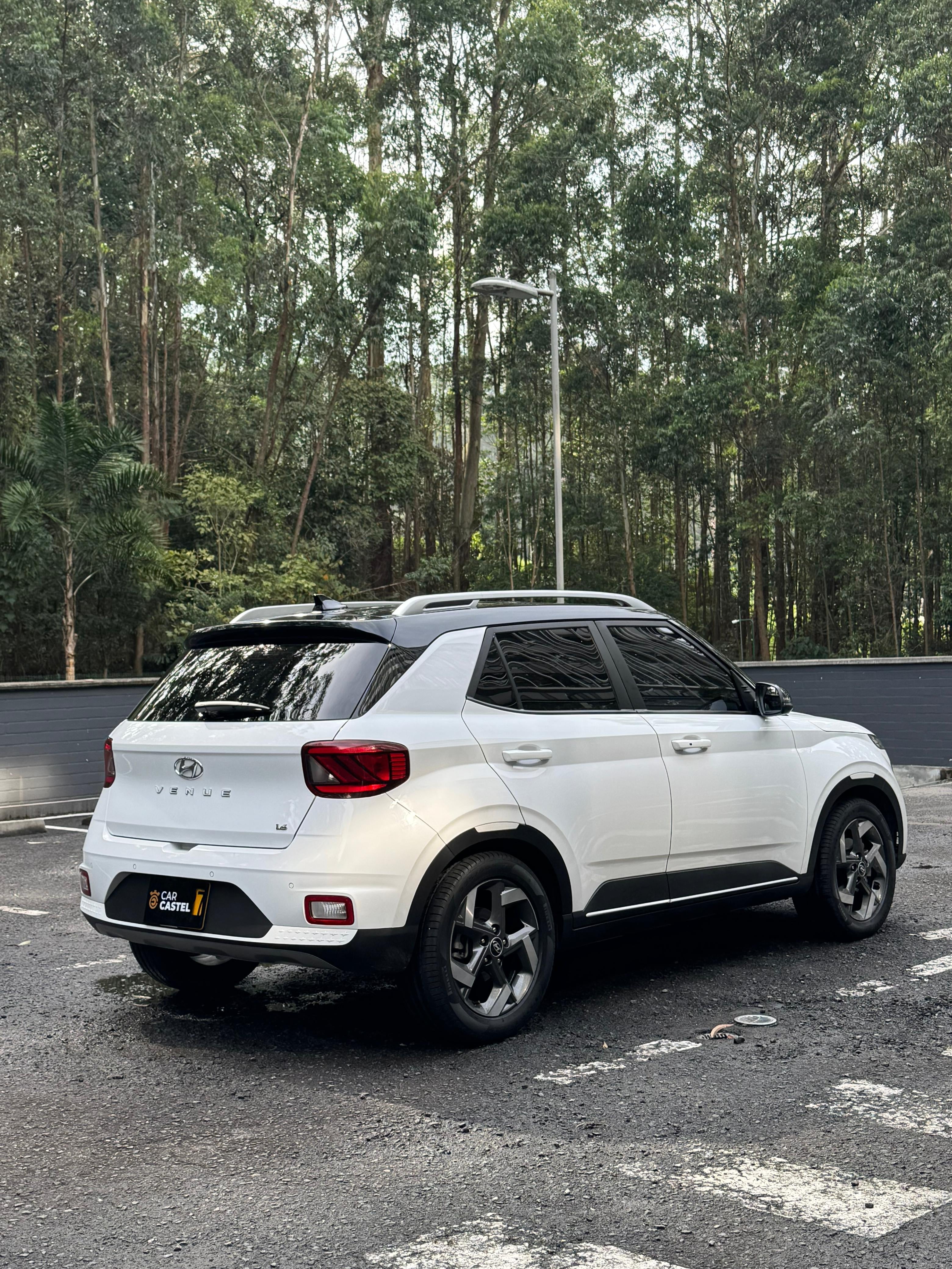 2023 - HYUNDAI VENUE 1.6 AUT
