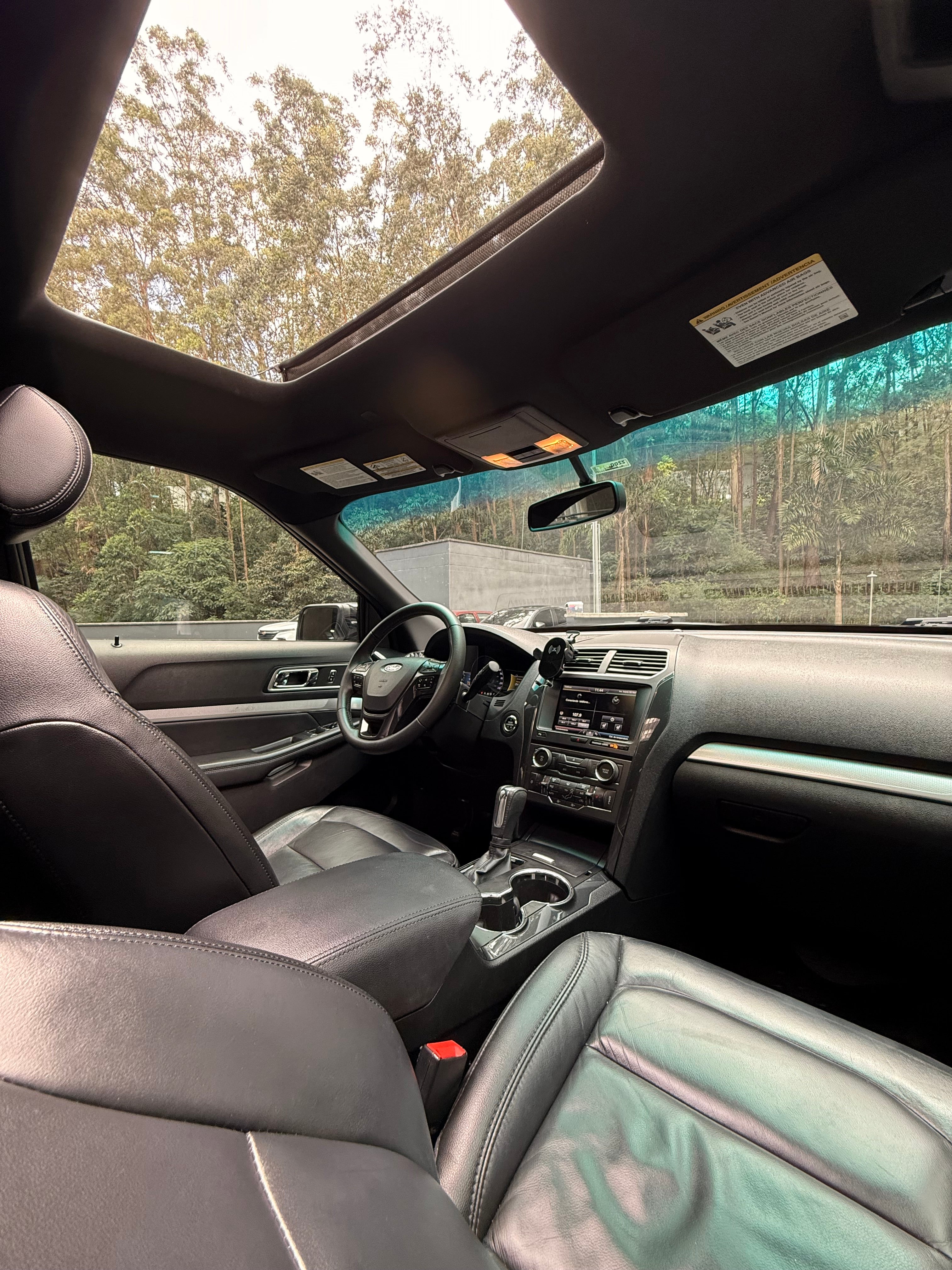 2016 - FORD EXPLORER XLT