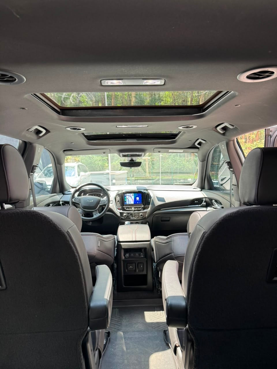 2023 - -CHEVROLET TRAVERSE RS AWD