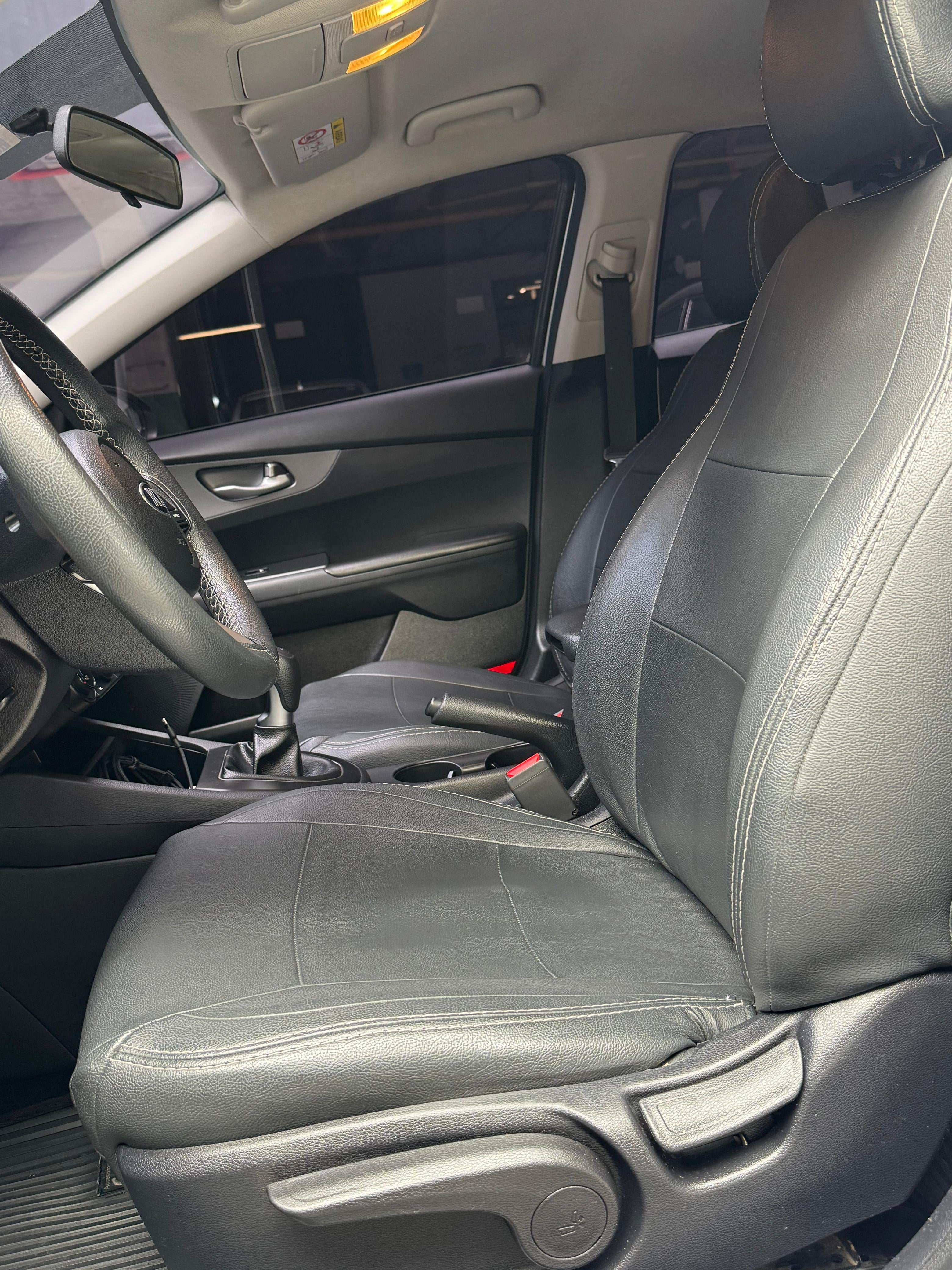 2020 - KIA CERATO VIVRO VIBRANT 1.6 MT