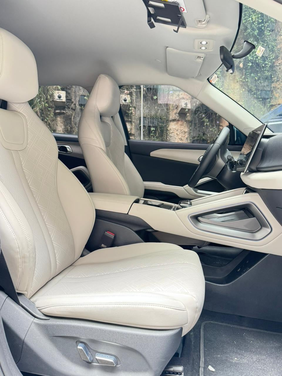 2026 - BYD YUAN UP LUX EV