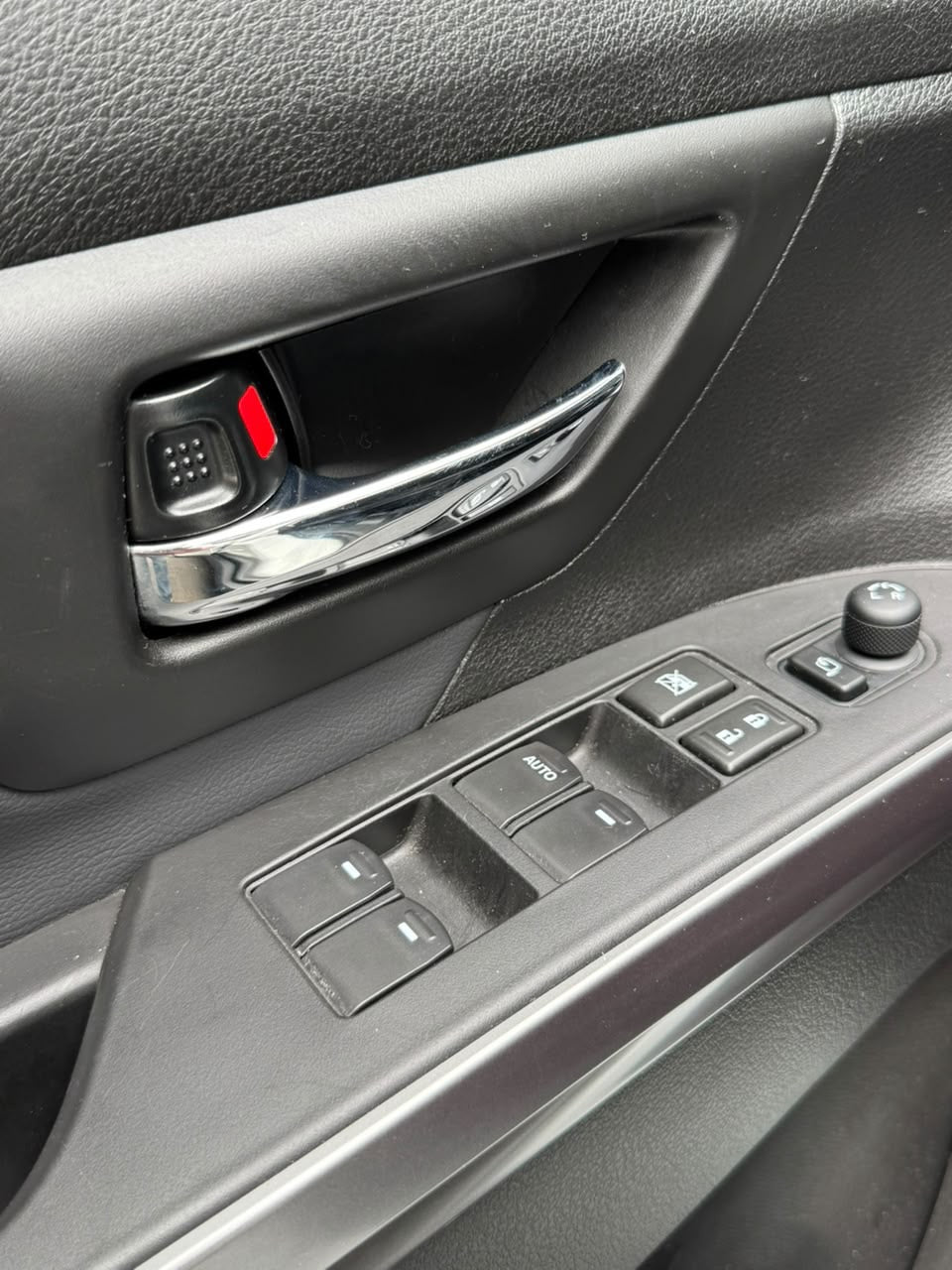 2026 - SUZUKI S-CROSS HIBRIDA