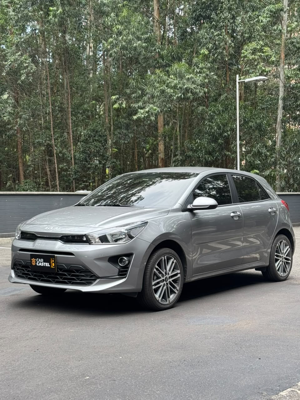 2024 - KIA RIO VIBRANT HB 1.4L