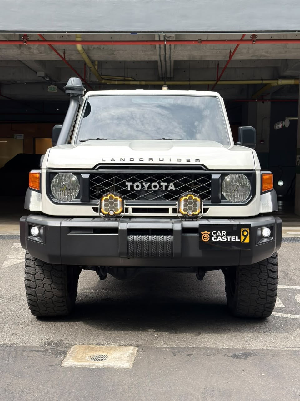 2024 -TOYOTA LAND CRUISER 79 DC 4x4
