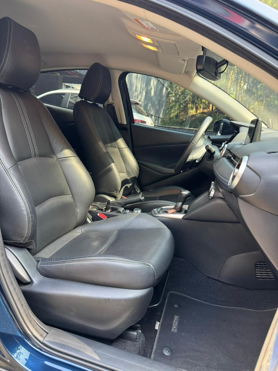 2022 - MAZDA 2 GRAND TOURING LX AT SEDAN