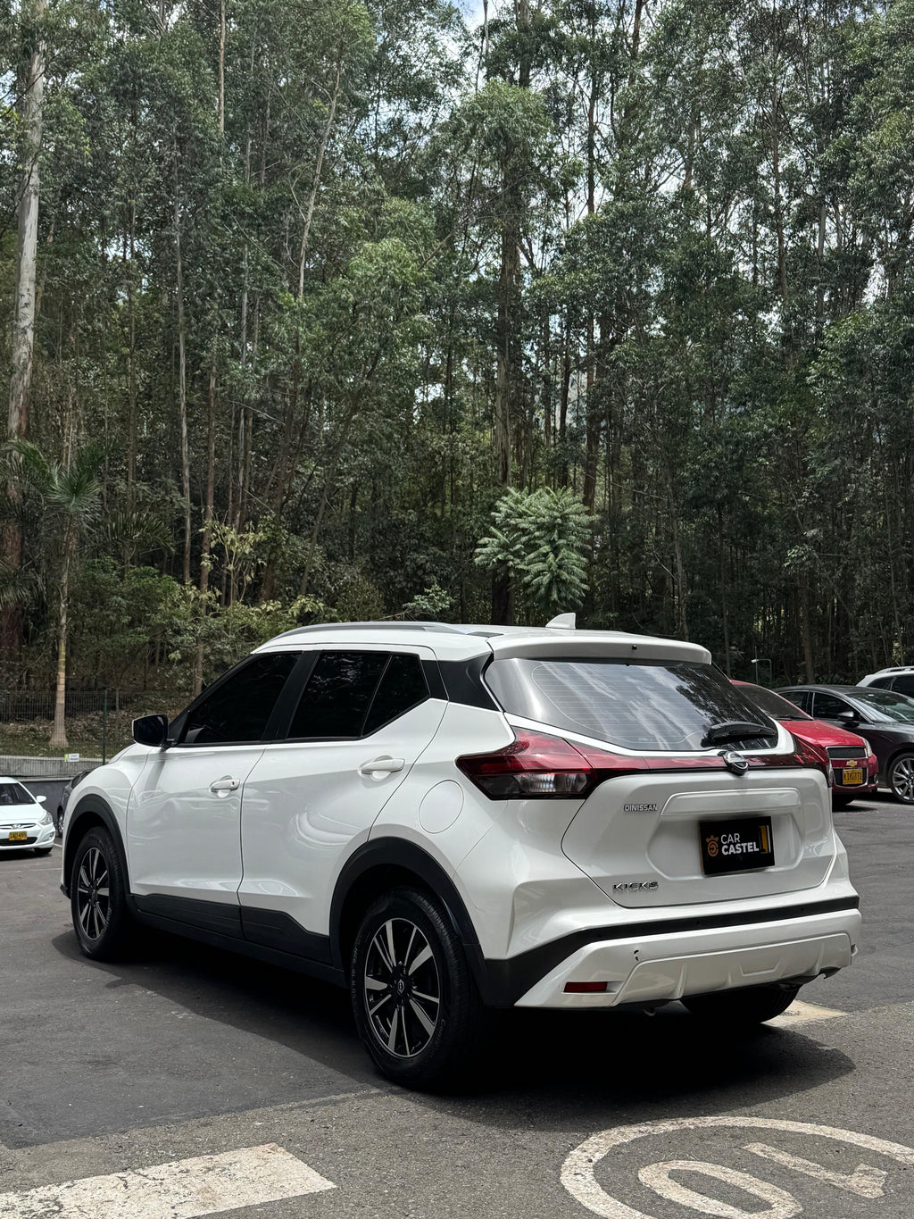 2024 - NISSAN KICKS SENSE MT