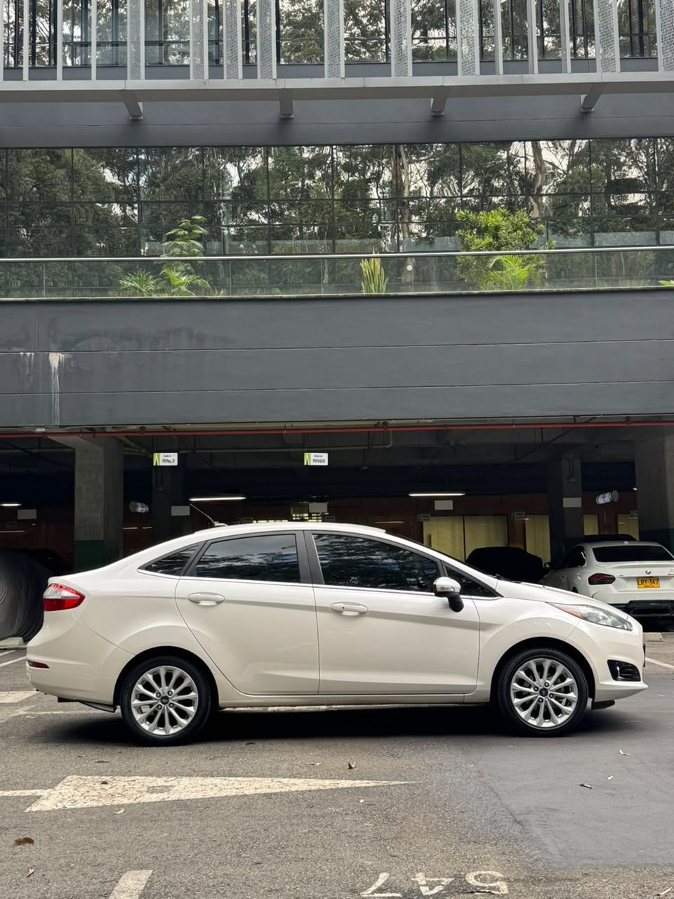 2018 - FORD FIESTA TITANIUM AUT 1.6L