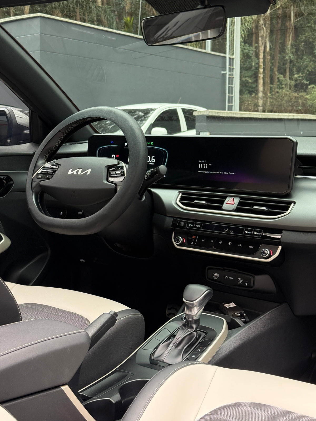 2025 - KIA K3 Gt Line Sedan y 1.6L