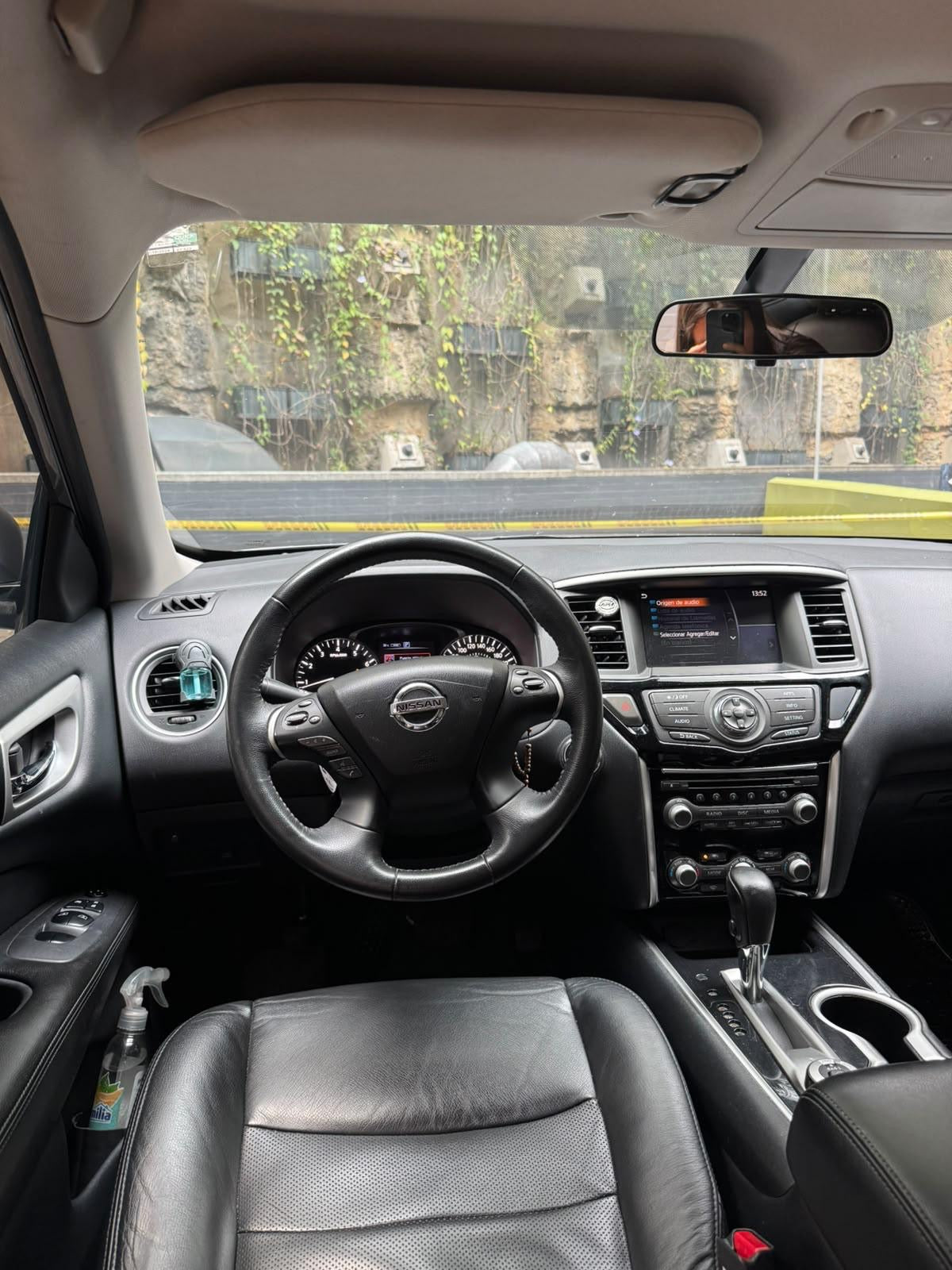 2019 - NISSAN PATHFINDER SENSE 3,5L AWD 7 PUESTOS