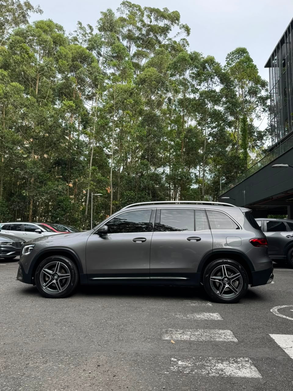 2023 - MERCEDES BENZ GLB200