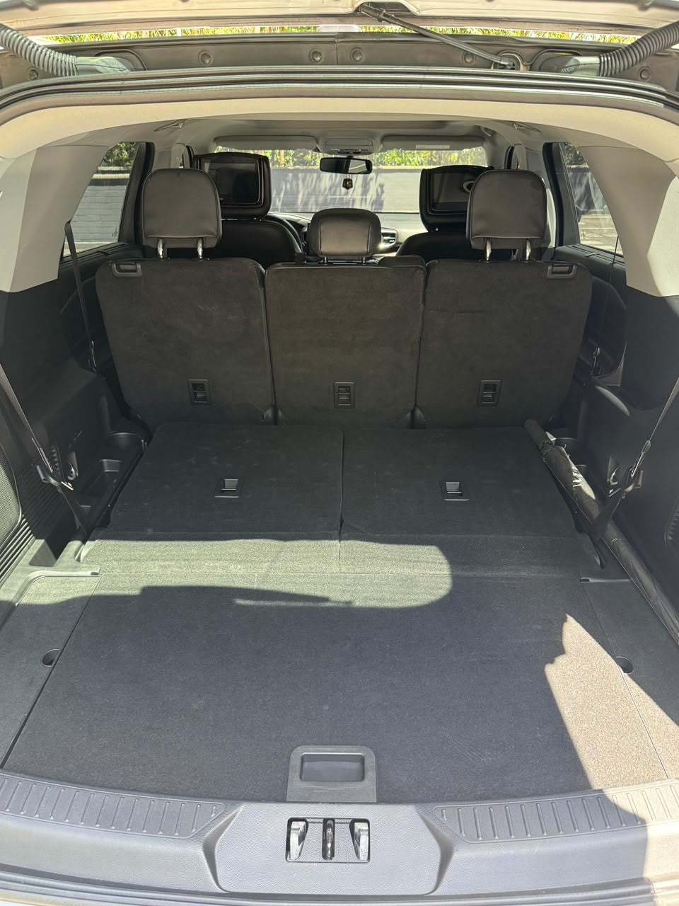 2023 - FORD EXPLORER LIMITED