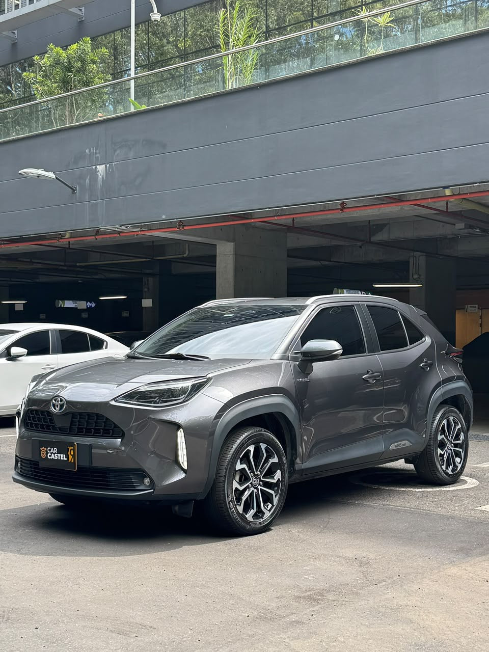 2022 - TOYOTA YARIS CROSS XS
