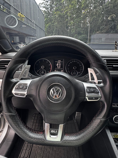 2014 - VOLKSWAGEN NUEVO JETTA GLI 2.0 turbo