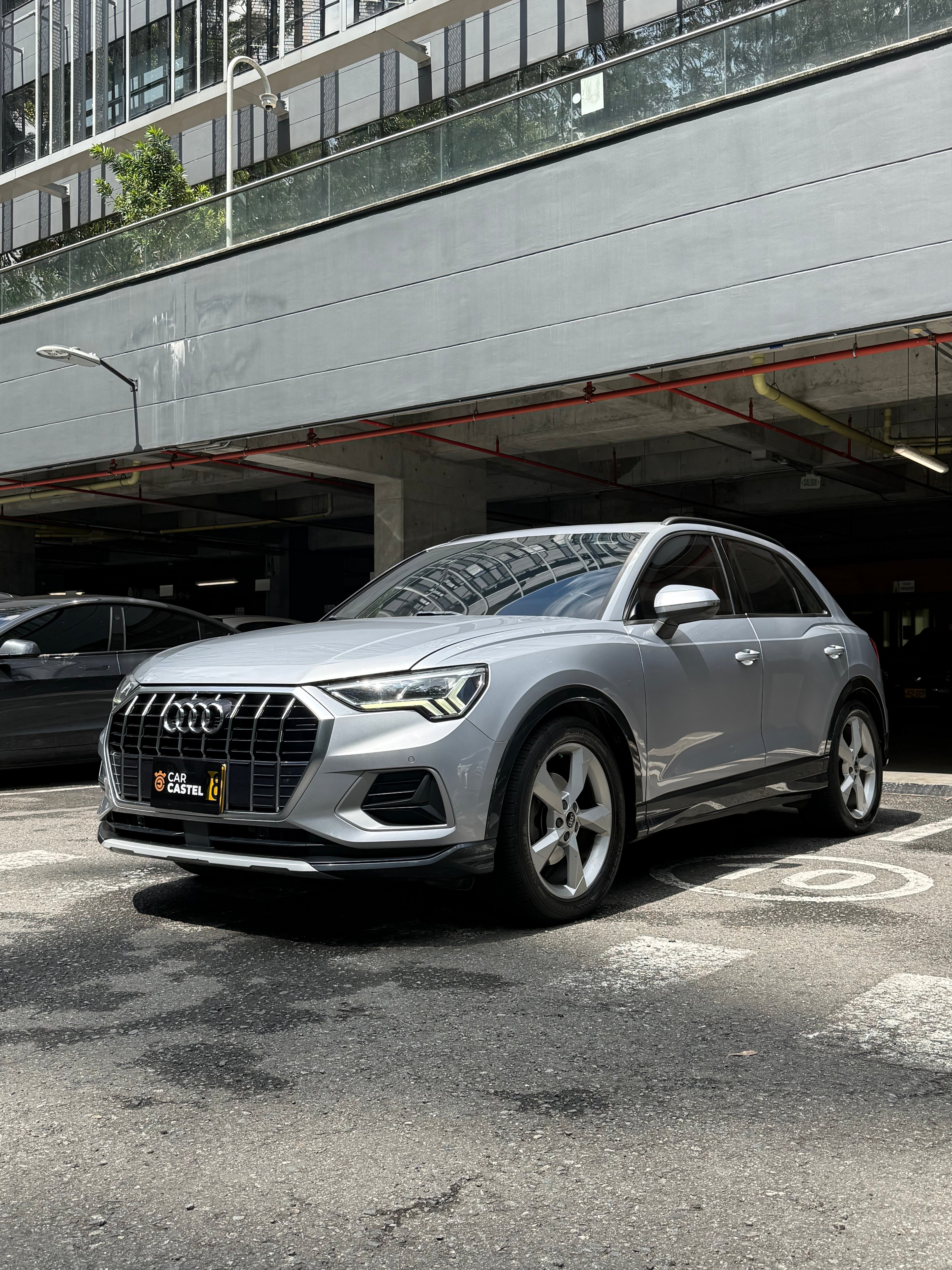 2021 - -AUDI Q3 TFSI Sportline Blindada