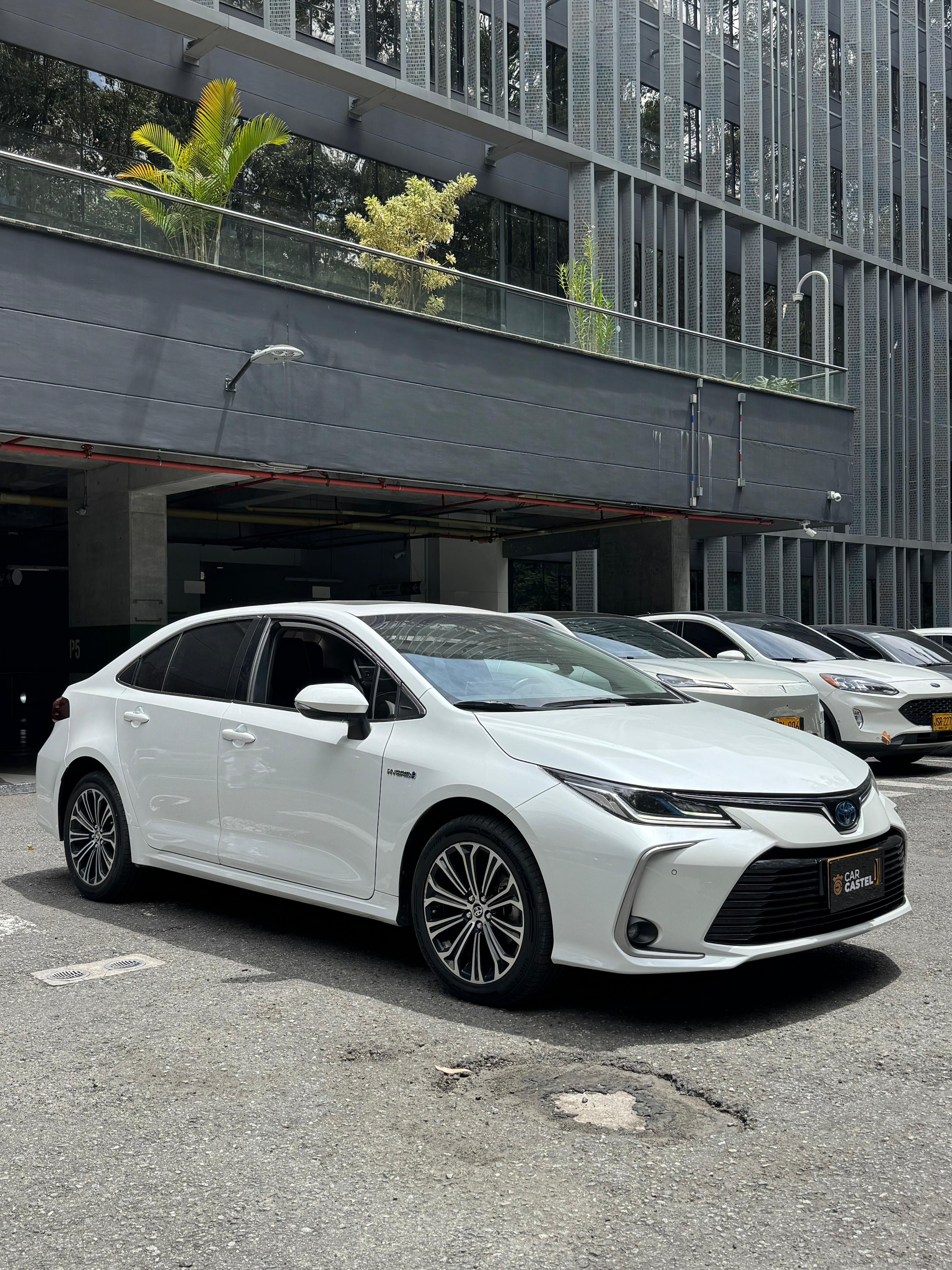 2022 - TOYOTA COROLLA SEG HIBRIDO
