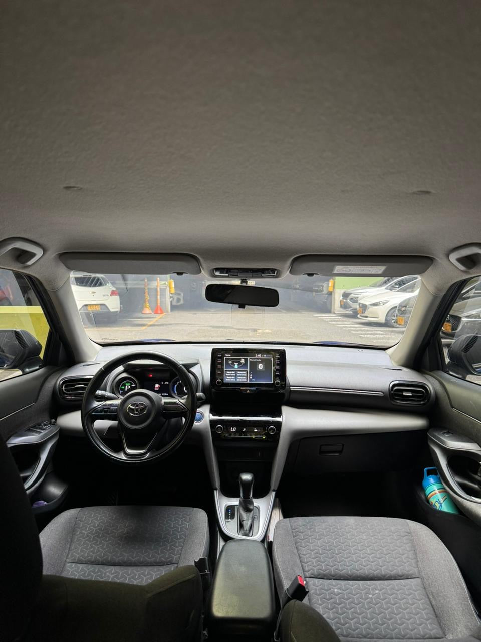 2022 - TOYOTA YARIS CROSS XS