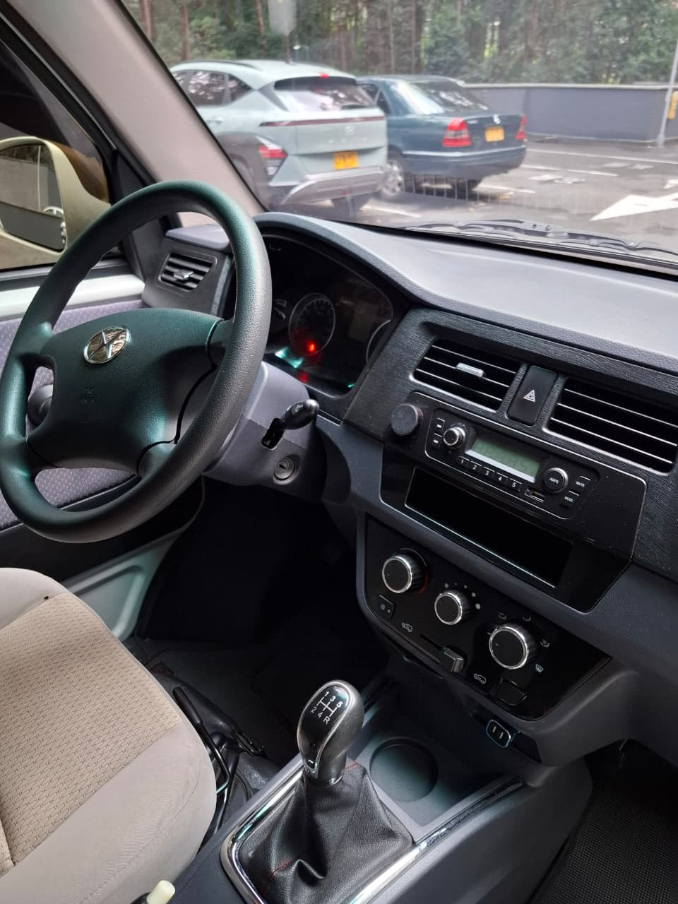 2023 - VAN CARGO SHINERAY X30