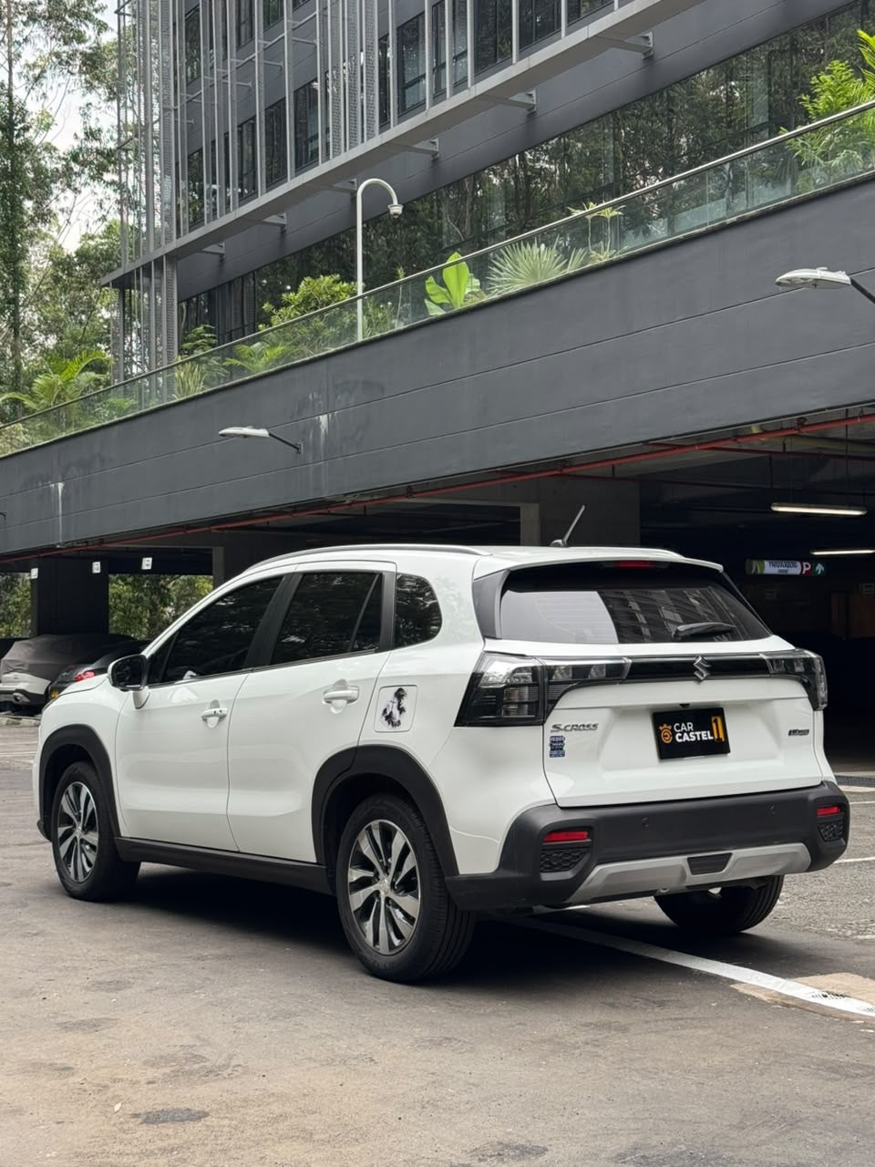 2026 - SUZUKI S-CROSS HIBRIDA