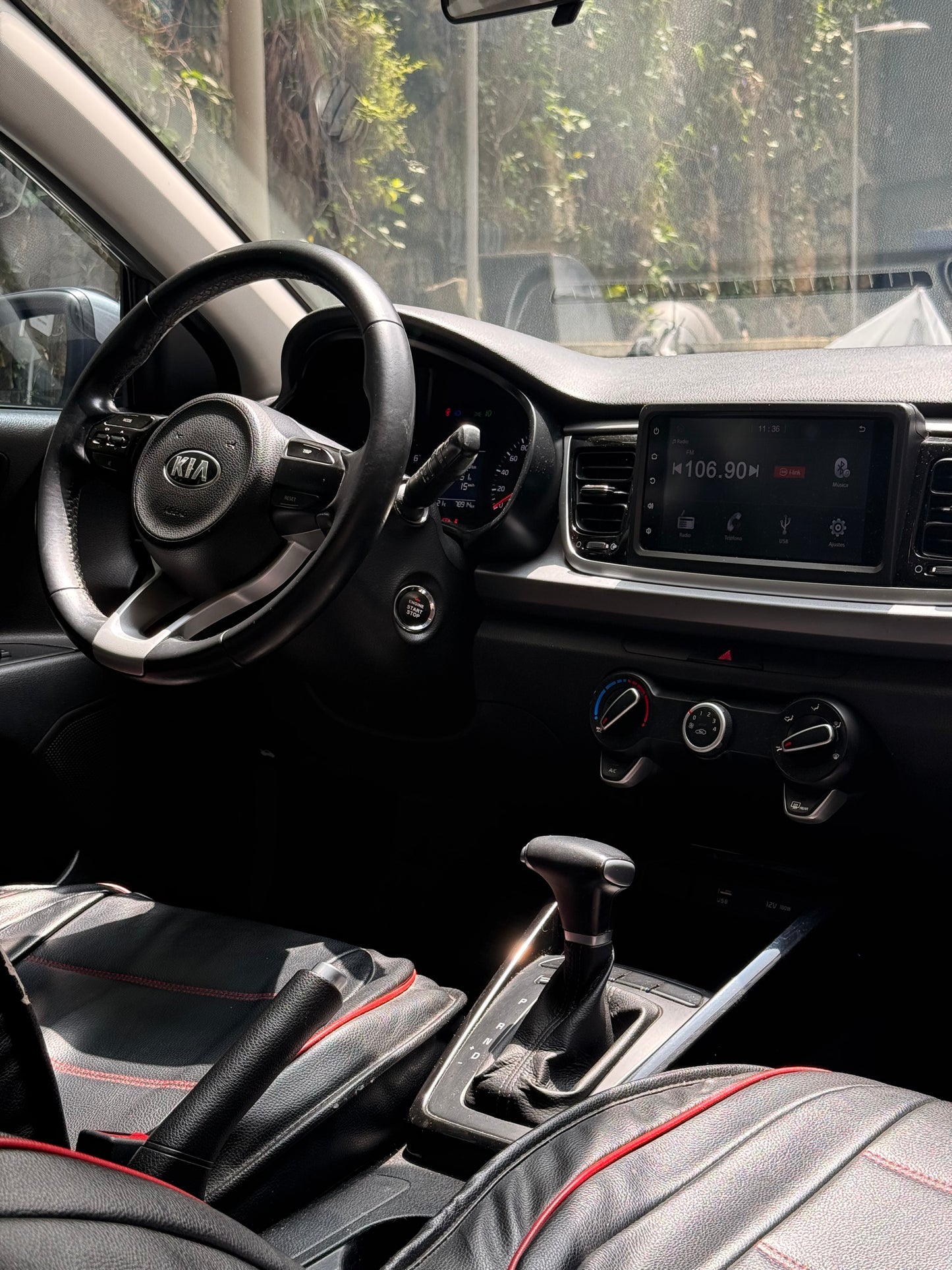 2022 - KIA RIO VIBRANT AT 1.4L HB