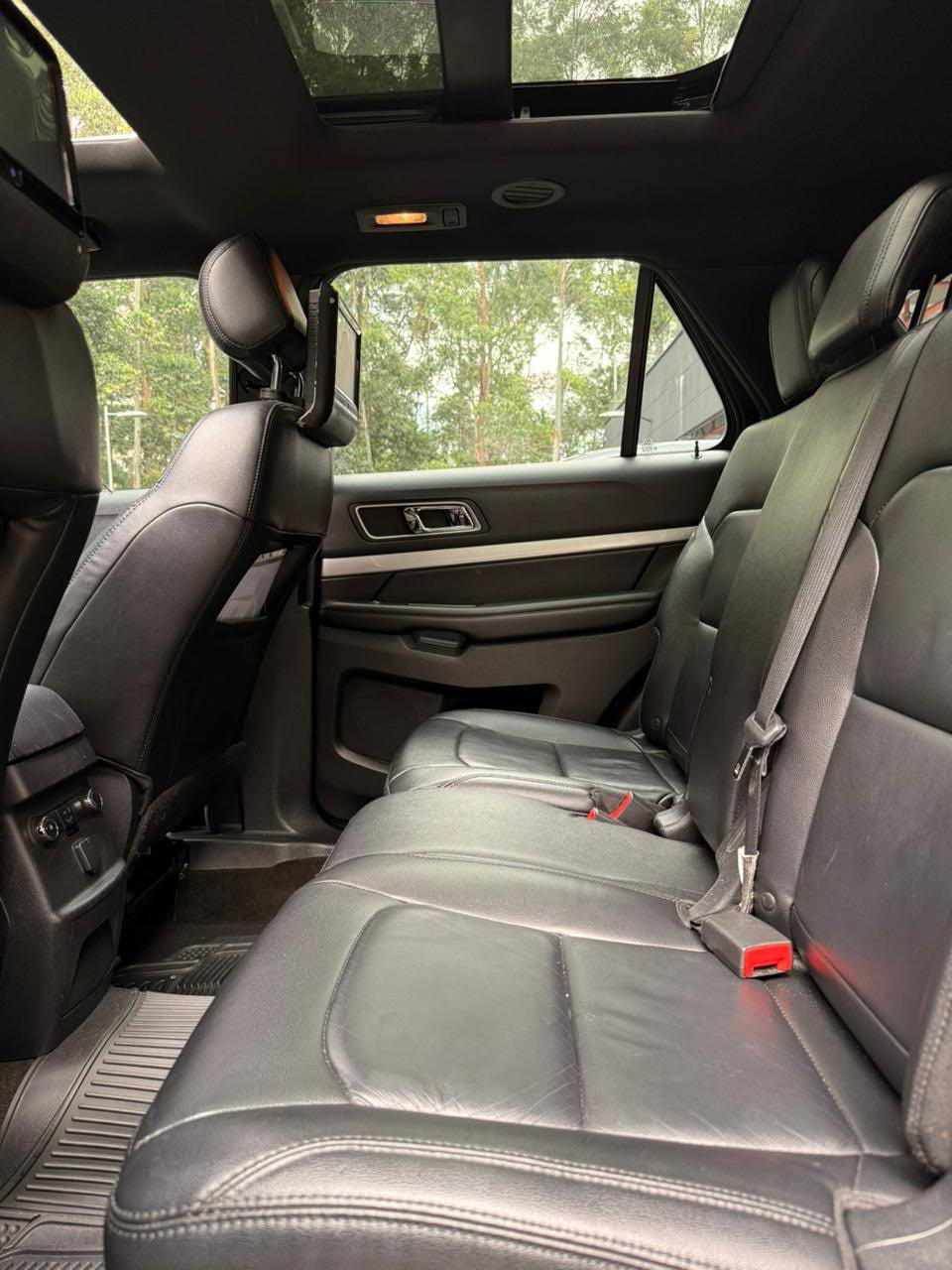 2016 - FORD EXPLORER XLT