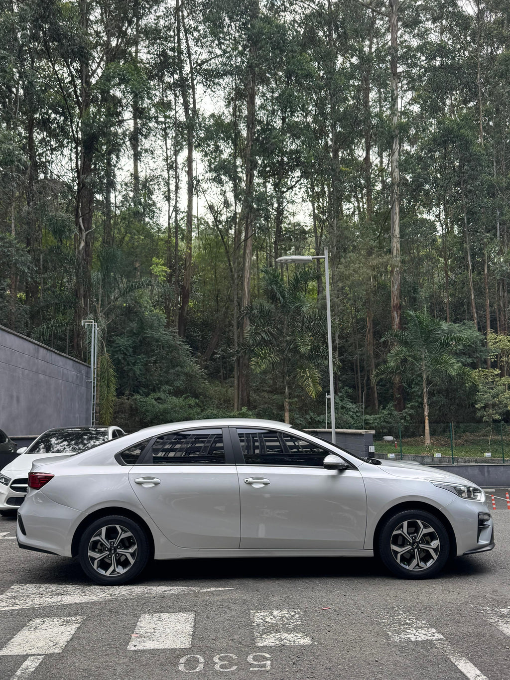 2020 - KIA CERATO VIVRO VIBRANT 1.6 MT