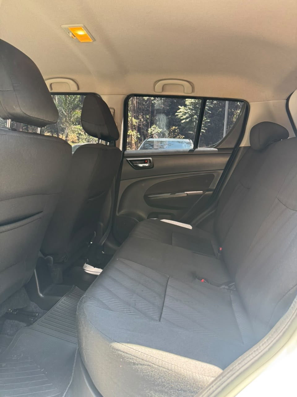 2015 - SUZUKI SWIFT MT 1.2L